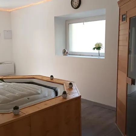 Hébergement de vacances La Bourrique 10 Pers *