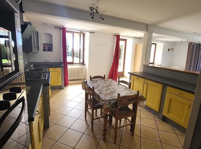 La Bourrique 10 Pers Hébergement de vacances *